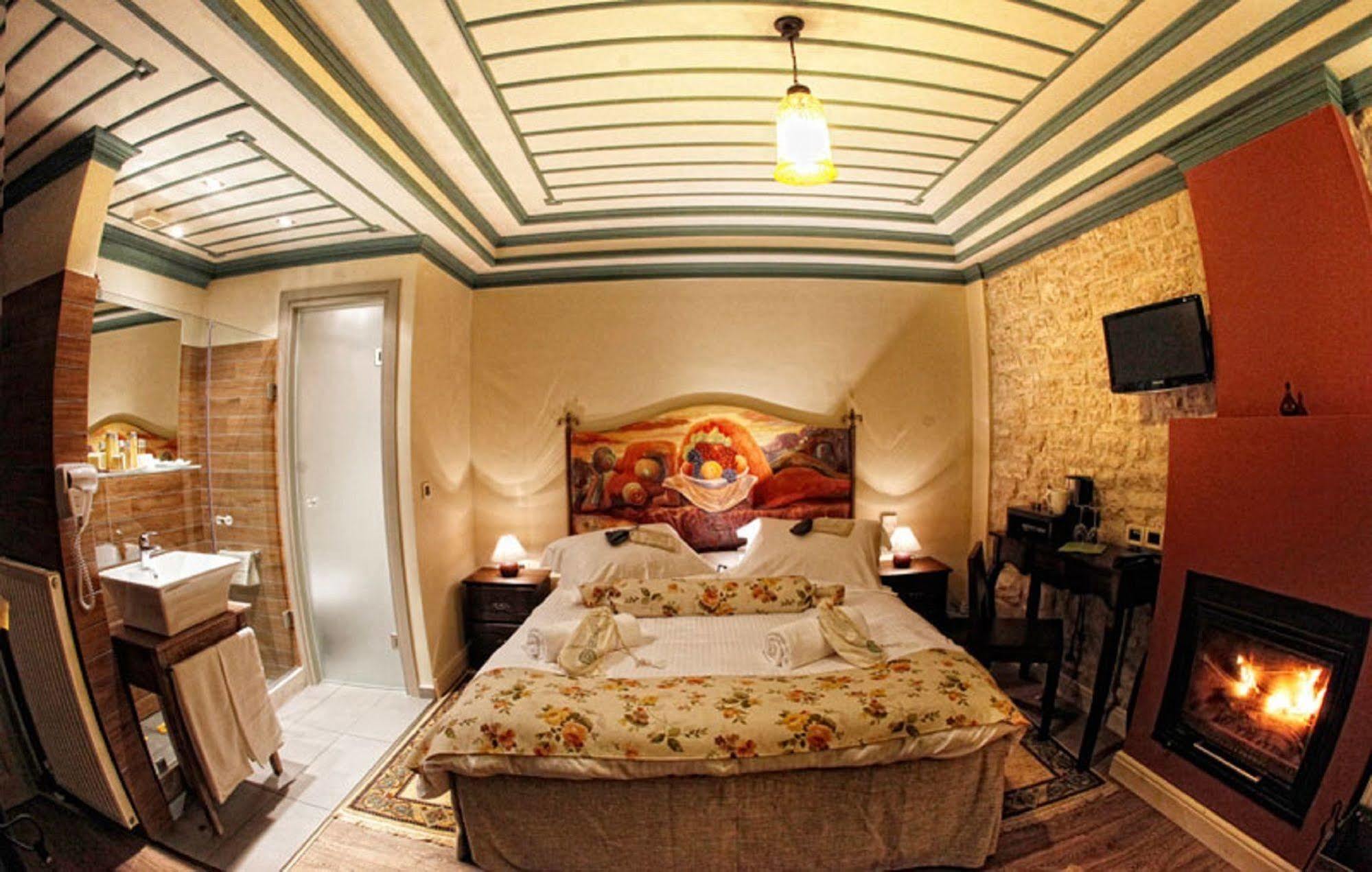 Pirrion Wellness Boutique Hotel 4*